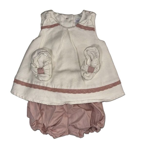 cupcakes & cashmere Other - Cupcakes & cashmere baby Clothing outfit 0-3 months